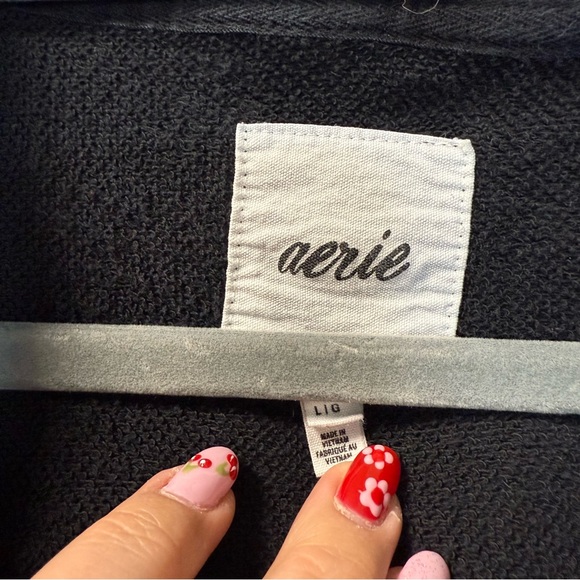 Aerie Oversized Deep V-Neck Black Hoodie Heavyweight Athleisure Neutral Pullover - Picture 3 of 5